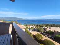 PORTO POLLO - T2 en bord de mer avec vue panoramique - 43.19 m² — photo 2