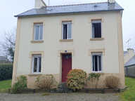 29970 Trégourez maison de bourg charmante avec 3  chambres , pas de vis à vis, joli jardin — photo 2