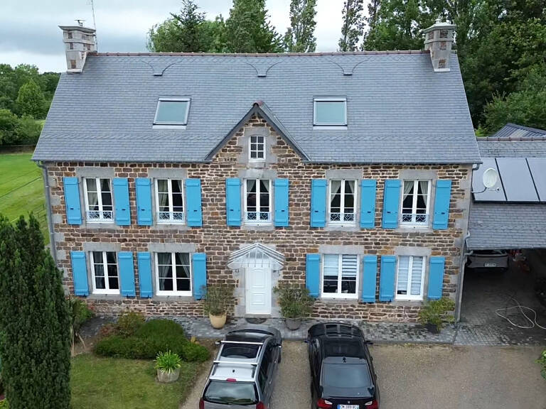 Coup de coeur : Magnifique Longère en Pierre Entièrement Rénovée — photo 1