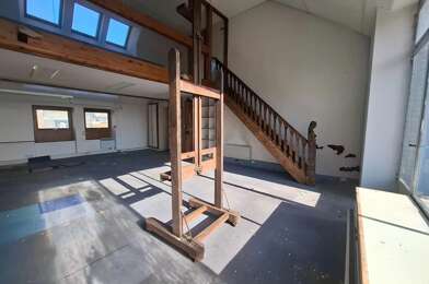 Appartement 4 pièces 275500 €