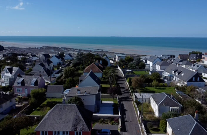 Maison au coeur de Donville Les Bains — photo 2