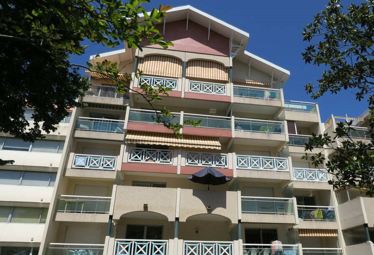 Appartement - studio 23 m2 - balcon terrasse — photo 1
