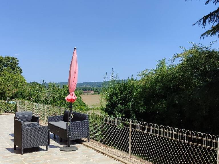 MAISON EN PIERRE DE 127 M² SH, 4 CHAMBRES SUR 1 857M² ENVIRON AVEC VUE DÉGAGÉE ET A 5 MN DU CENTRE VILLE — photo 1