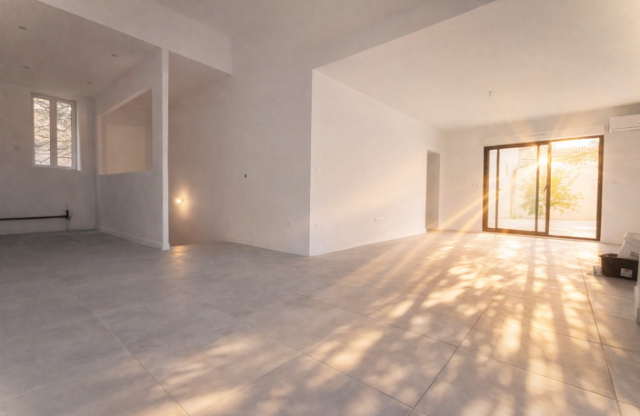 MAISON DE VILLAGE T5 - 116 M2 - TERRASSE - JARDIN - GARAGE — photo 4