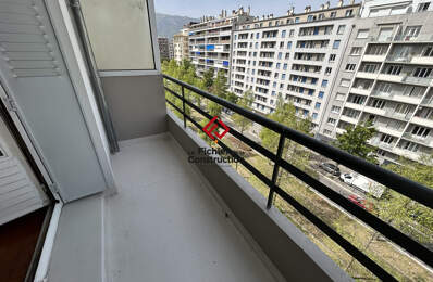 Appartement à louer Grenoble — photo du bien