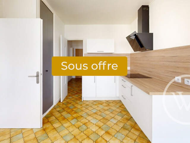 T1 de 32,72 m² avec ascenseur - Secteur gare & CV — photo du bien