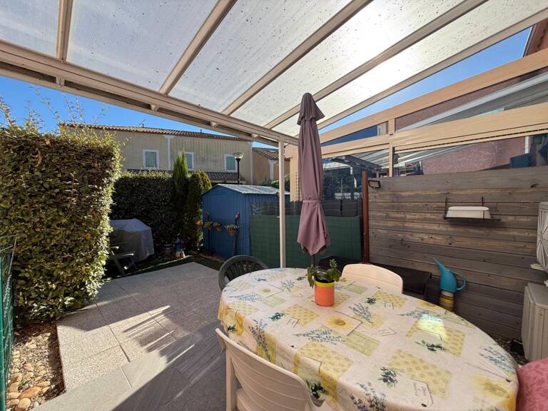 Maison avec jardin en résidence et piscine — photo 1