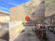 CHUSCLAN  Maison de village et terrain non attenant — photo 2