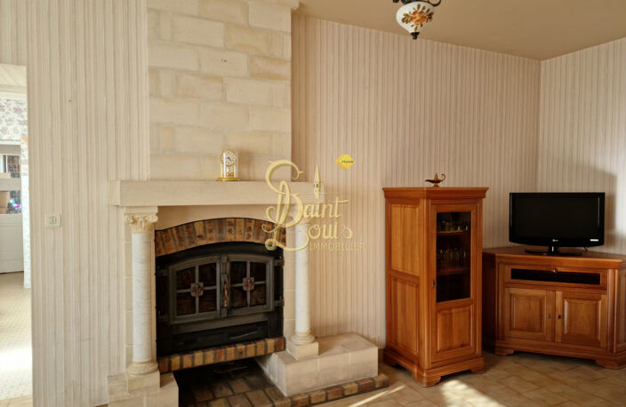MAISON DE 5 CHAMBRES AVEC GARAGE ET PETIT JARDIN — photo 4