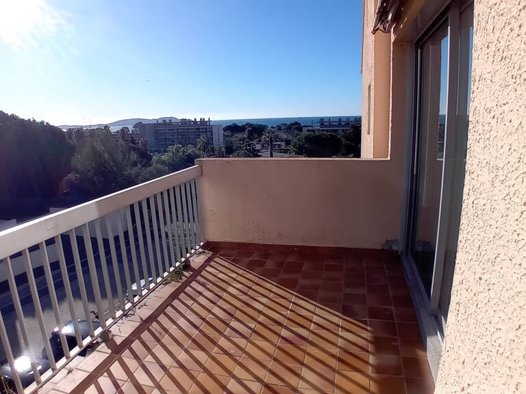 Carqueiranne Appartement 1P avec stationnement privé — photo 1