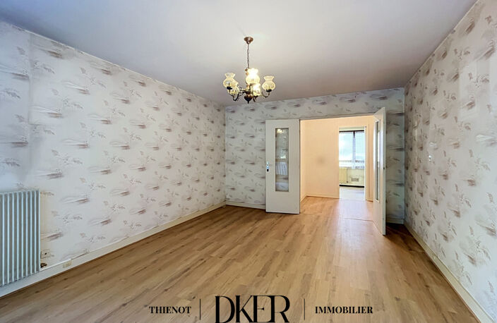 REIMS - SAINT REMI - APPARTEMENT T3 - EXTERIEUR, ASCENSEUR E — photo 3