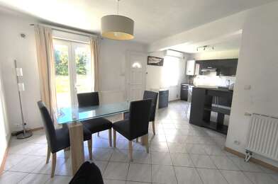 Appartement 3 pièces 865 €
