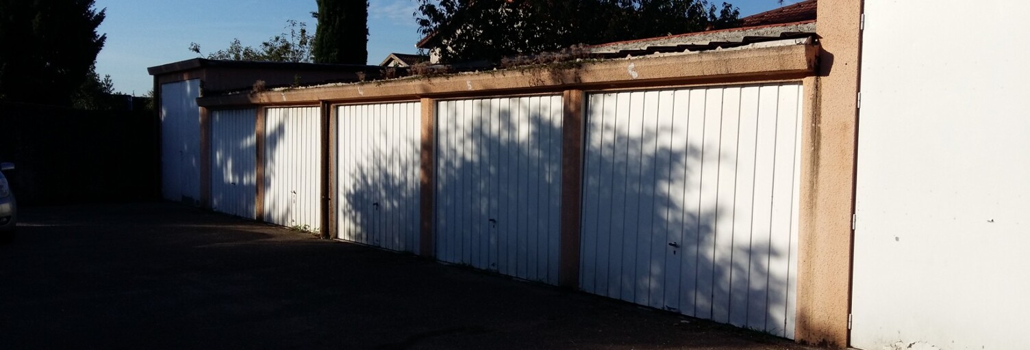 Garage  11 m² à louer à La Boisse (01120)