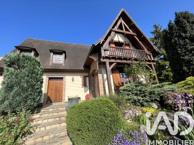 Vente Maison/villa 8 pièces — photo du bien
