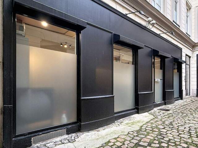 Vente Local d'activités 30 m&sup2; — photo du bien