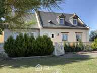 Maison - 250m² - Mazé-Milon — photo 2