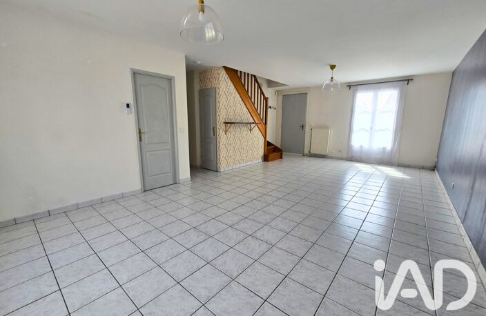 Vente Maison/villa 5 pièces — photo 2