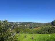 TERRAIN AVEC VUE DEGAGEE, AU CALME, PROCHE DE LYON & ST ETIE — photo 2
