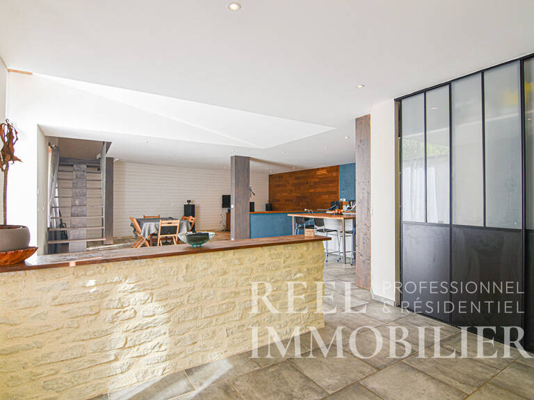 Grande maison de ville de 291 m² avec jardin et terrasse panoramique — photo 1
