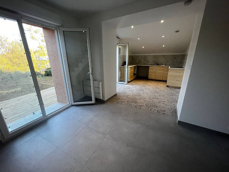 --NOUVEAUTÉ-- MAISON DE VILLE T4  - ST GENIS LAVAL — photo 1