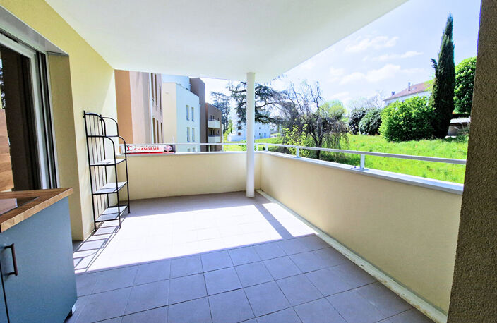 APPARTEMENT Rives 3 pièce(s) 71.90 m2 — photo 2