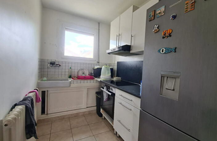 Pavillon sur sous sol  en parfait état avec chauffage économique — photo 2