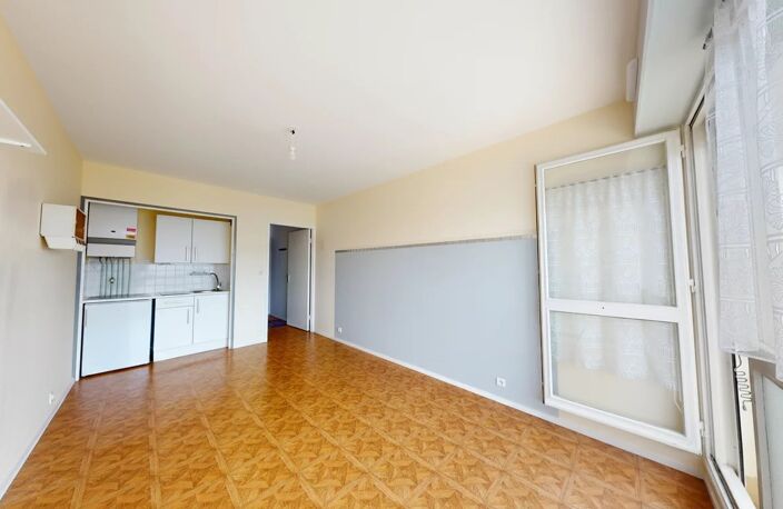 Appartement T1 lumineux avec Balcon et Vue Dégagée – Proche gare — photo 2