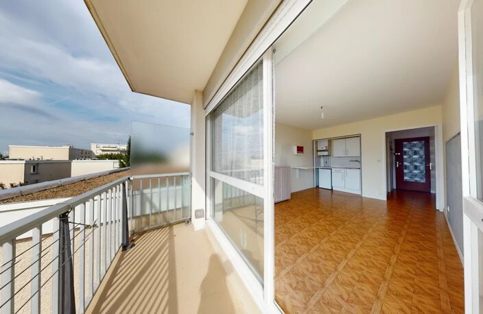 Appartement T1 lumineux avec Balcon et Vue Dégagée – Proche gare — photo 4
