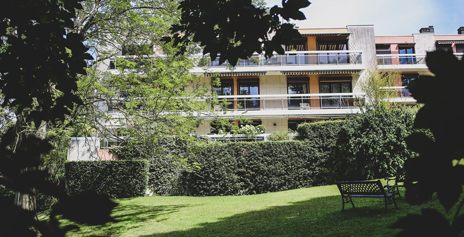 Appartement Bois Guillaume 3 pièce(s) 69,96 m2 + 2 parkings + balcon + cave — photo 1