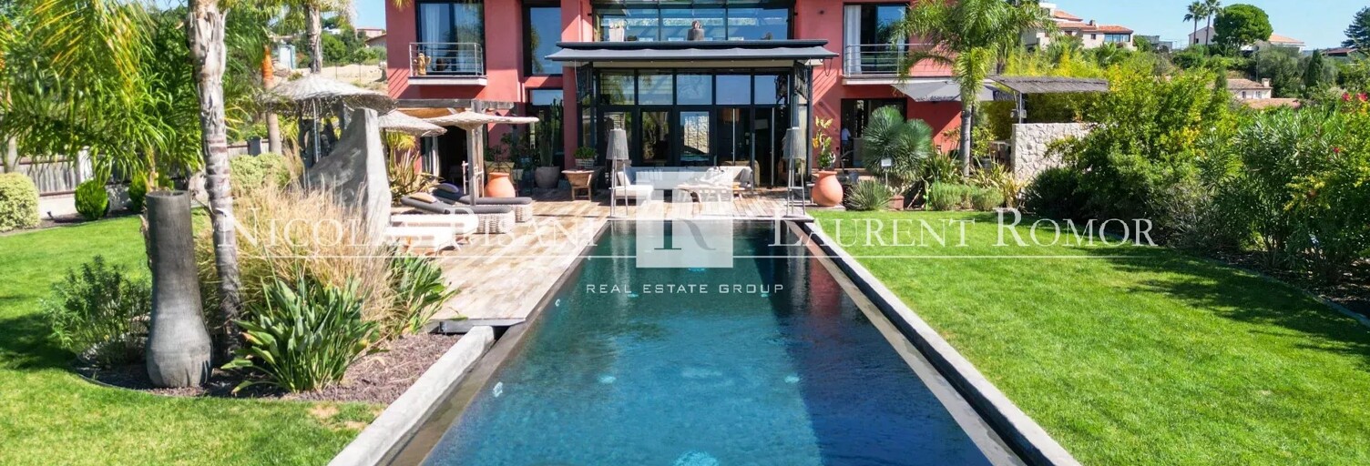 Maison 5 Pièces 245 m² à vendre à Nice (06000)