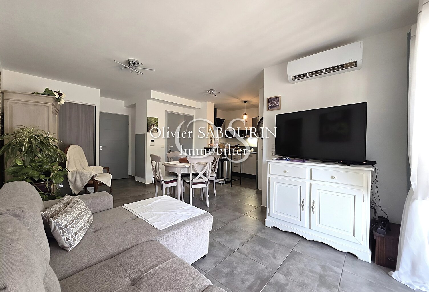 Appartement T2 de 45 m² avec terrasse et garage double — photo 1