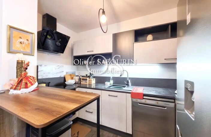 Appartement T2 de 45 m² avec terrasse et garage double — photo 2
