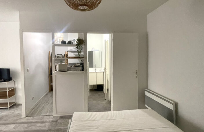 STUDIO BORDEAUX CENTRE — photo 2