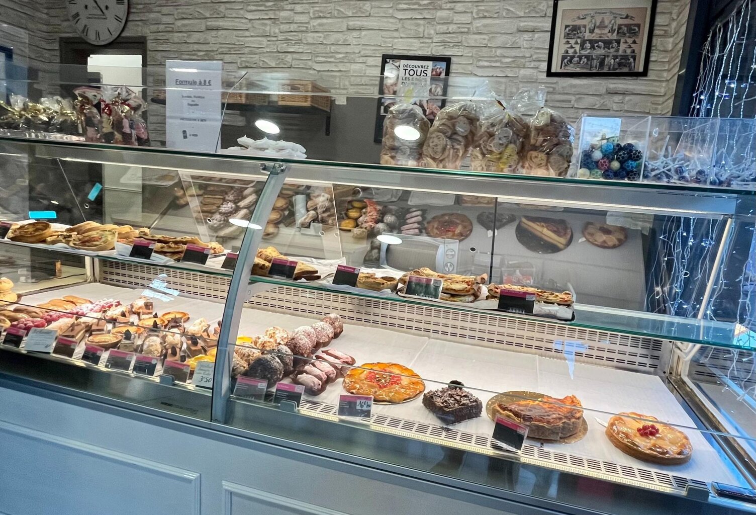 Boulangerie/pâtisserie - logement (2 en 1) — photo 1