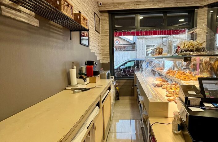 Boulangerie/pâtisserie - logement (2 en 1) — photo 3