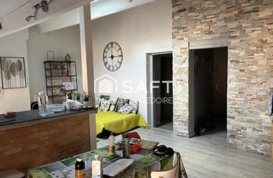 APPARTEMENT TYPE 2 SITUE SUR LA PARVIS CATHEDRALE — photo du bien
