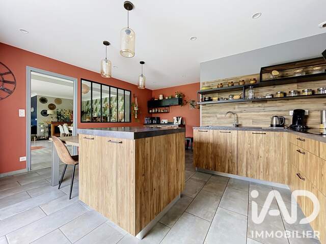 Vente Maison/villa 8 pièces — photo du bien
