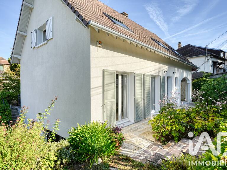 Vente Maison/villa 9 pièces — photo 1