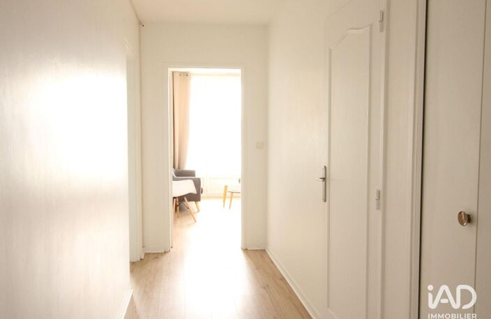 Location Appartement 4 pièces — photo 2
