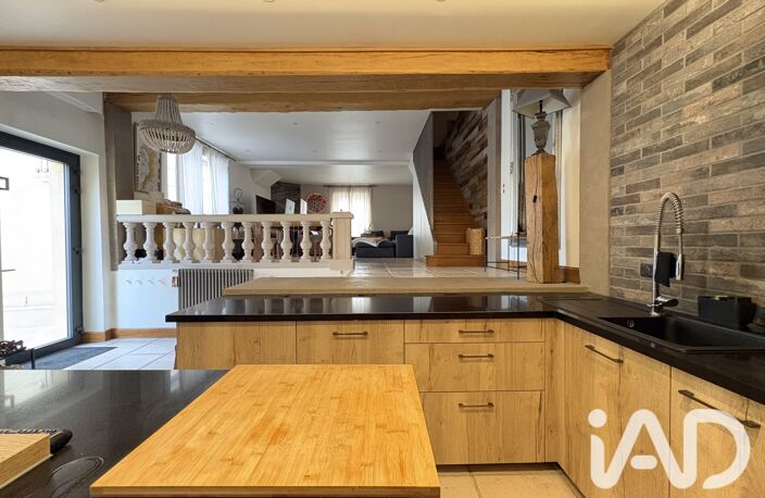 Vente Maison/villa 8 pièces — photo 5