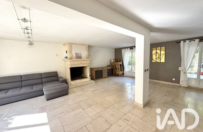 Vente Maison/villa 6 pièces — photo 2