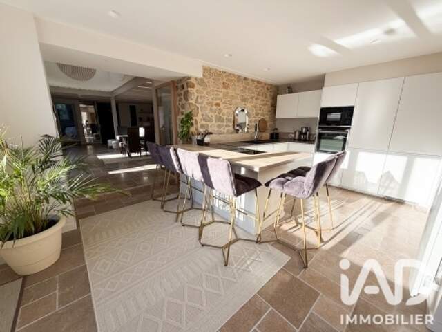 Vente Maison/villa 6 pièces — photo du bien