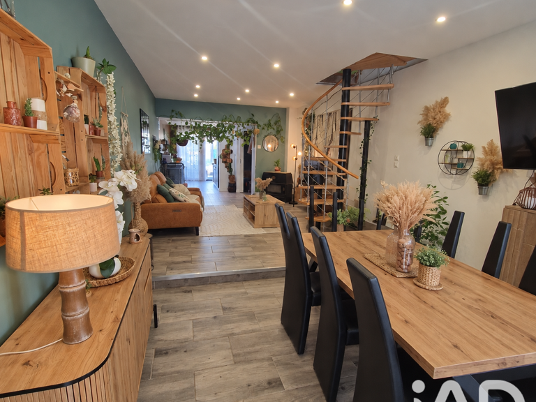 Vente Maison/villa 4 pièces — photo 1