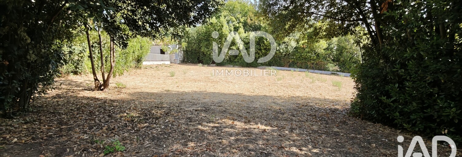 Terrain  817 m² à vendre à Fontenay-le-Comte (85200)