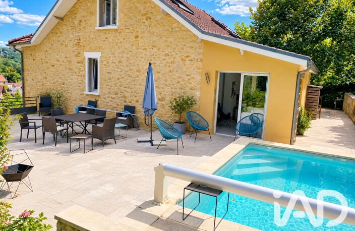 Vente Maison/villa 8 pièces — photo 4