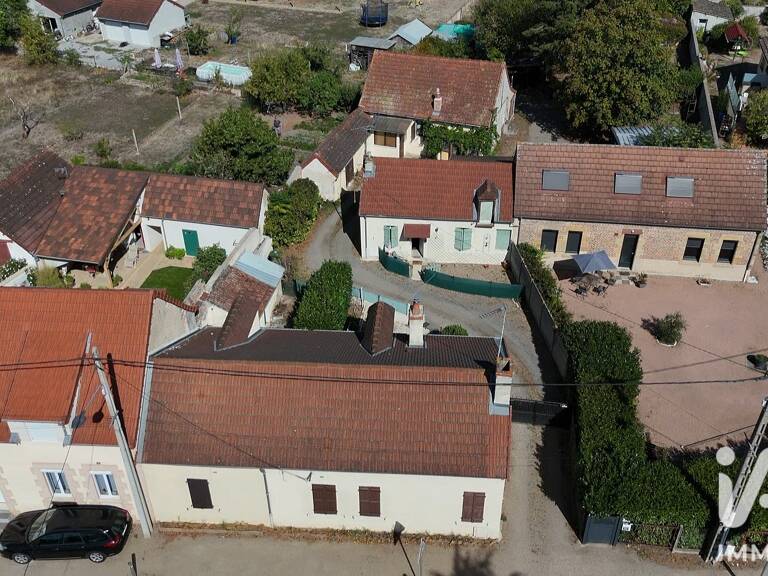 Vente Maison/villa 8 pièces — photo 1