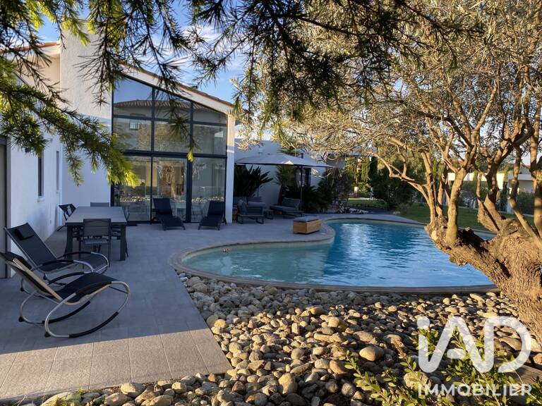 Vente Maison/villa 8 pièces — photo 1