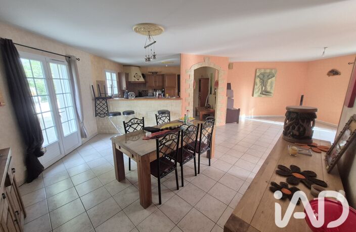 Vente Maison/villa 5 pièces — photo 2