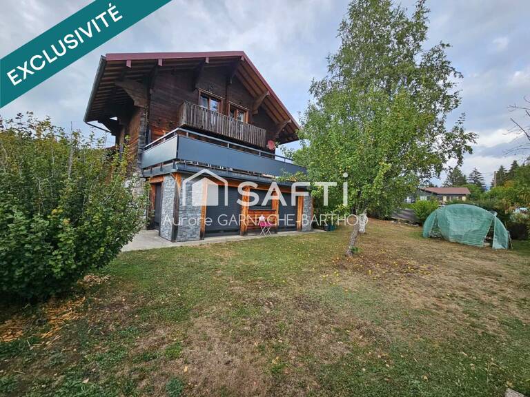 Superbe chalet rénové dans un environnement calme et verdoyant — photo 1