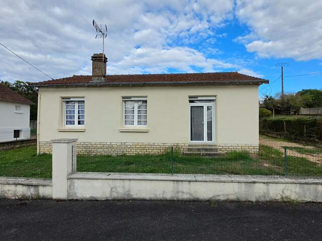 TERRAIN CLOS — photo du bien